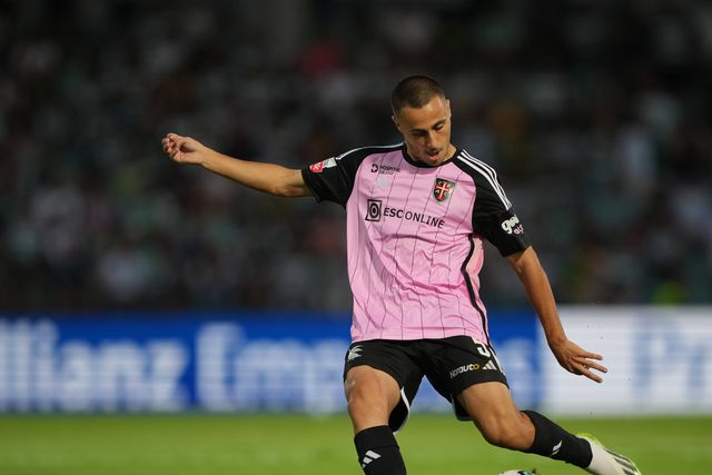 Lelo continua como mais valioso no Casa Pia...e já trabalha no duro