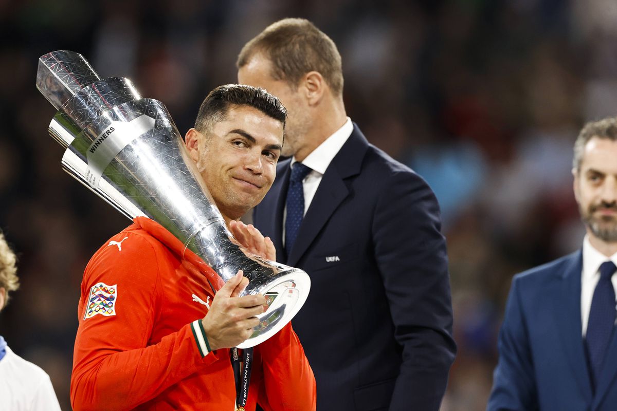 Vídeo: Cristiano Ronaldo festeja em lágrimas a conquista da Liga das Nações