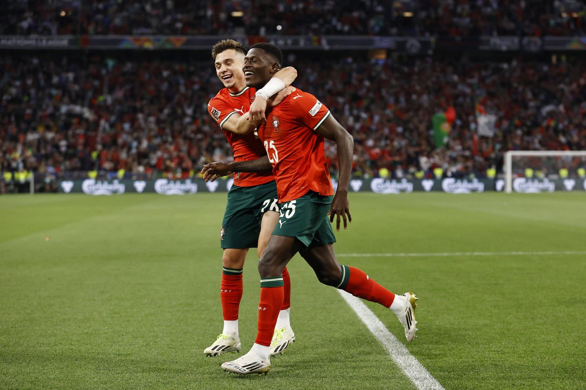Portugal reage rápido ao golo sofrido e Nuno Mendes faz o empate (vídeo)