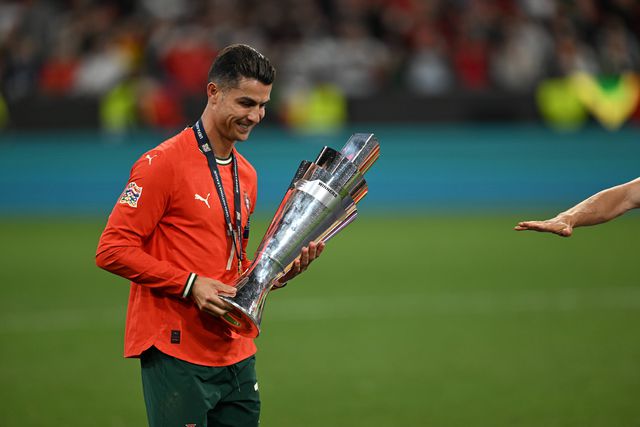 Ronaldo confessa lesão no aquecimento: «Pela Seleção tens de forçar»