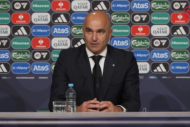 «Agora não temos 11 jogadores, temos 17 jogadores do mesmo nível»