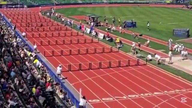 E esta? Ganhou a corrida de obstáculos com duas cambalhotas