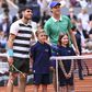 Carlos Alcaraz e Sinner antes da final de Roland Garros (foto: IMAGO)