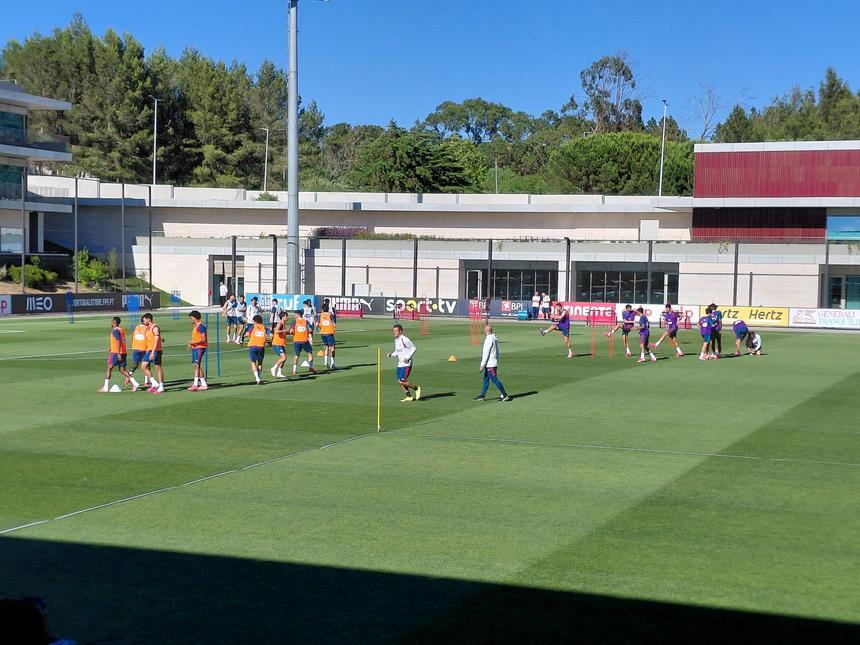 Seleção treina na Cidade do Futebol - Foto: A BOLA