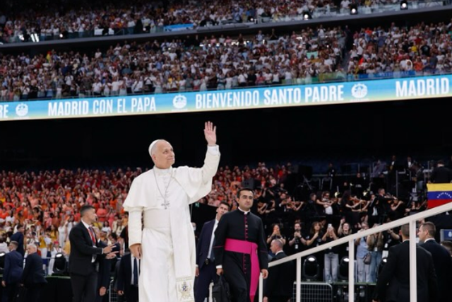O Papa Leão marcou presença no Santiago Bernabéu 
Foto: Real Madrid
