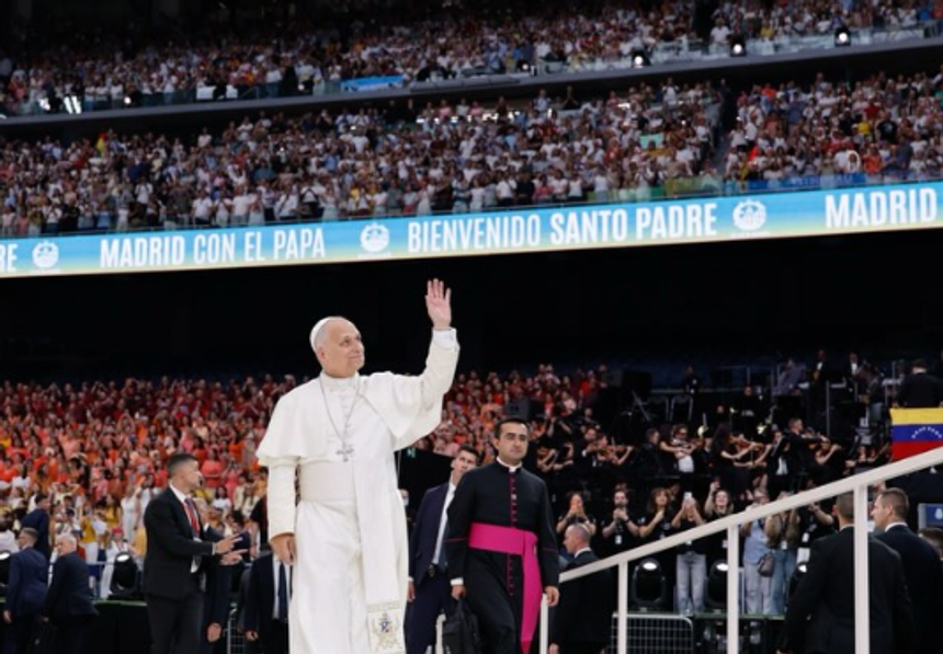 O Papa Leão marcou presença no Santiago Bernabéu 
Foto: Real Madrid
