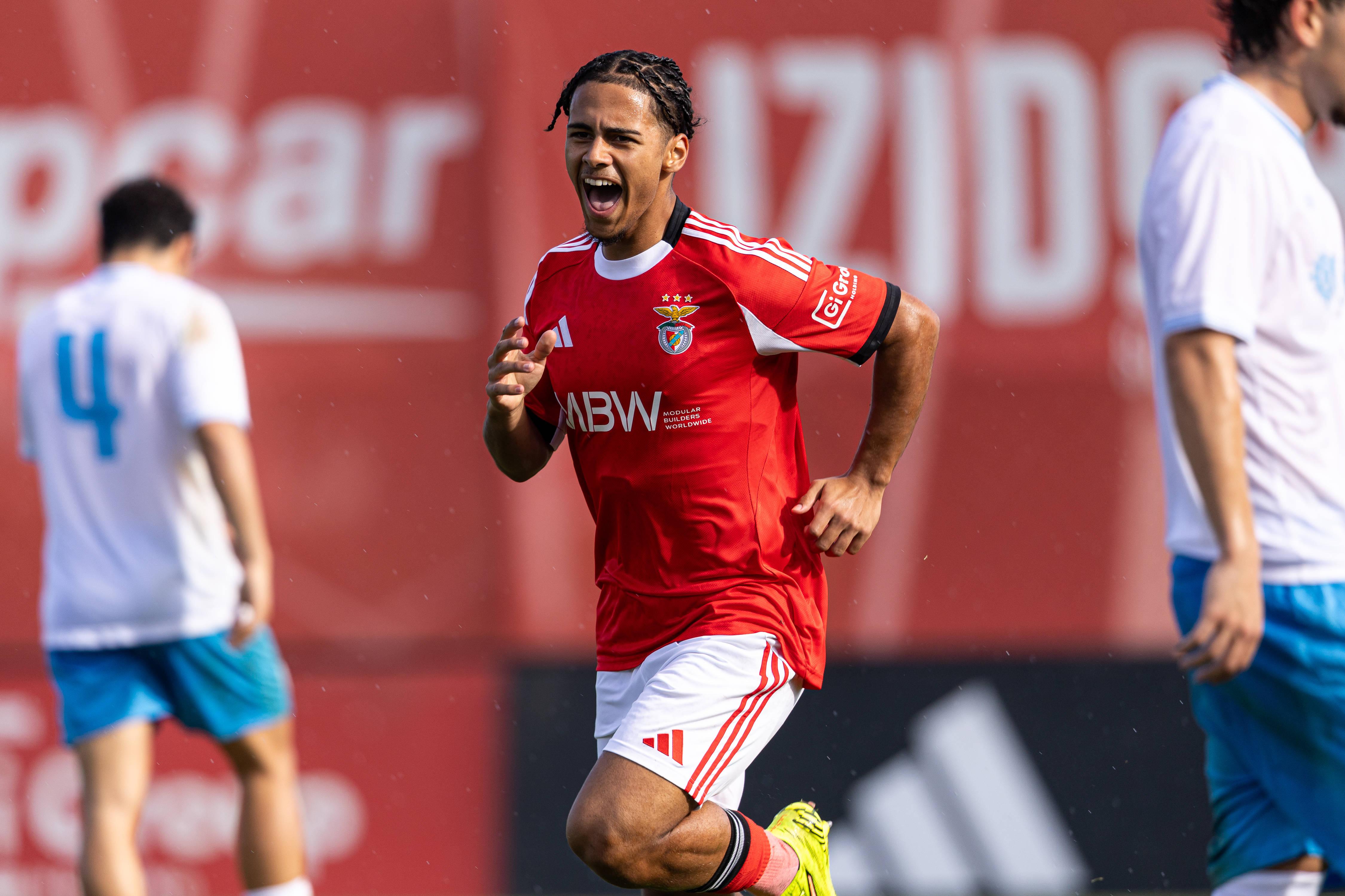 Duarte Soares, 19 anos, lateral-direito — Foto: IMAGO