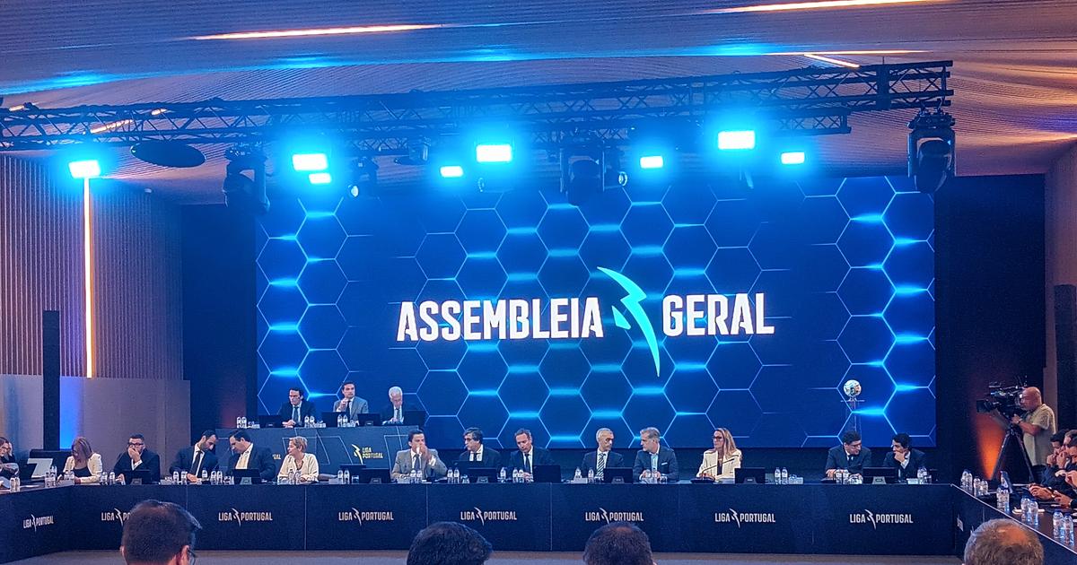 Centralização: Assembleia Geral sem Villas-Boas, Varandas e 