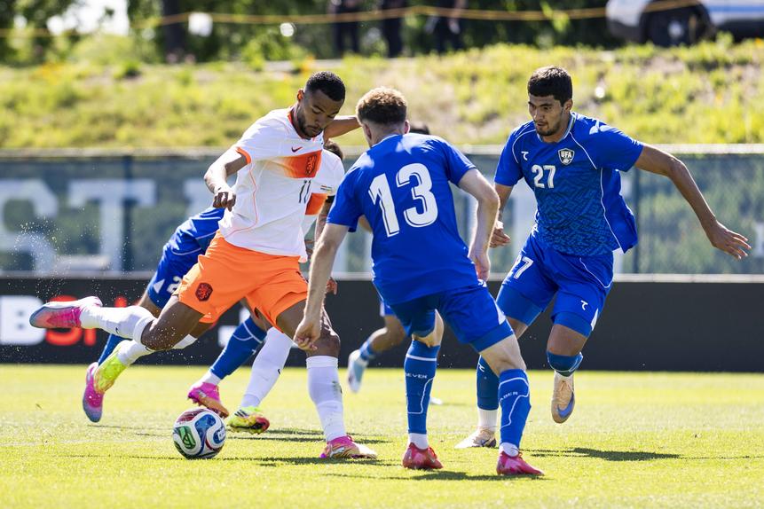 Duelo de preparação entre Países Baixos e Uzbequistão teve lugar em Nova Iorque, no Icahn Stadium