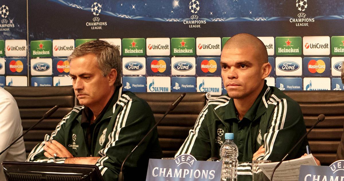 José Mourinho pode 'contratar' Pepe para o Real Madrid