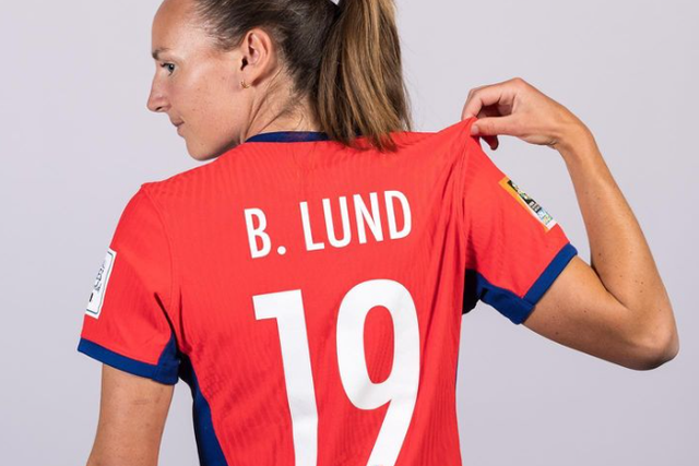 Lateral-esquerdo a caminho do Benfica