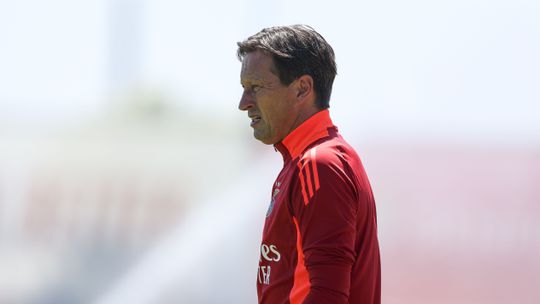 Roger Schmidt não se sente 'ameaçado' por Sérgio Conceição