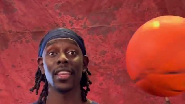 Será que todos na seleção de basket dos EUA sabem girar a bola num dedo?