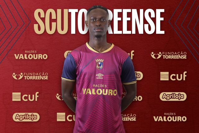 Oficial: Torreense contrata extremo ao Sporting