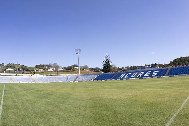 Santa Clara: Estádio São Miguel será alvo de obras