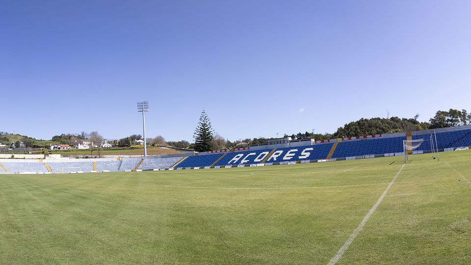 Santa Clara: Estádio São Miguel será alvo de obras