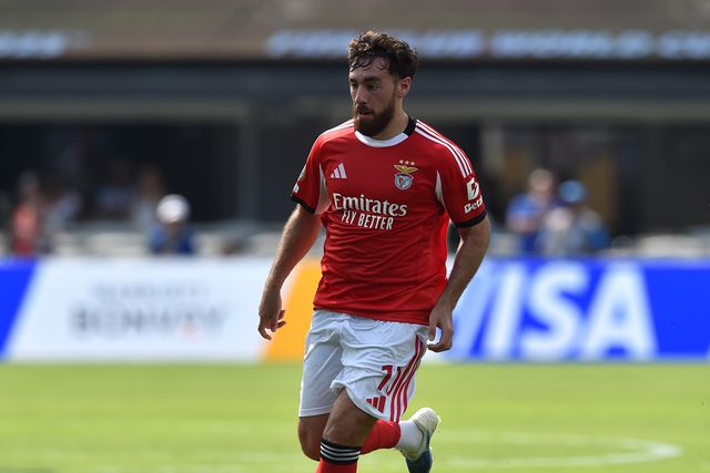 Benfica negoceia Kokçu para a Arábia Saudita