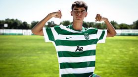 Sporting contrata médio ao Estoril