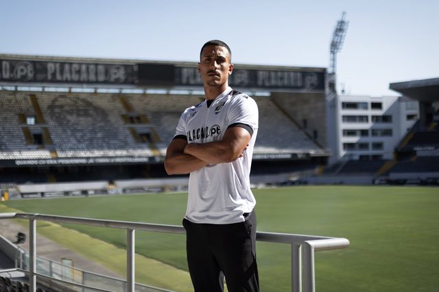 Mercado oficial: Abascal assina pelo Vitória de Guimarães até 2027