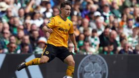 Mercado: formou-se no Manchester City, jogou Premier League pelo Wolves e está a caminho de Portugal