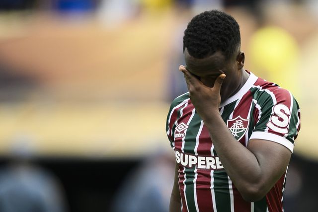 Arias chorou com a eliminação do Fluminense (vídeo)