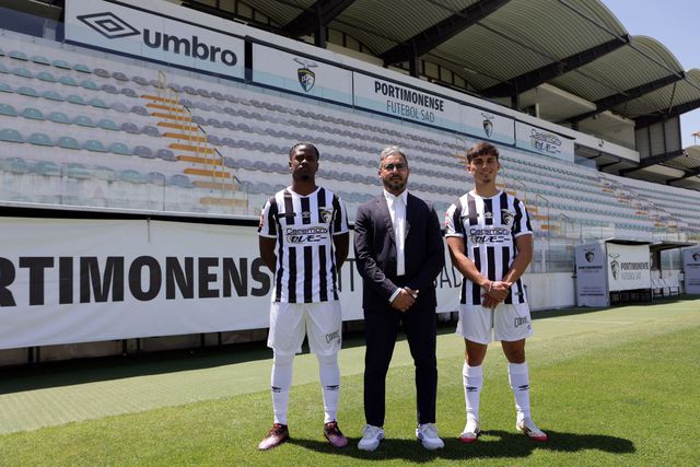 Mercado oficial: Portimonense oficializou dois extremos formados no Sporting