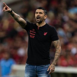 Lucho de regresso a uma casa que bem conhece