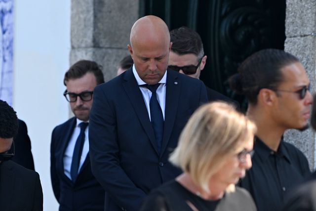Arne Slot no funeral de Jota em Gondomar