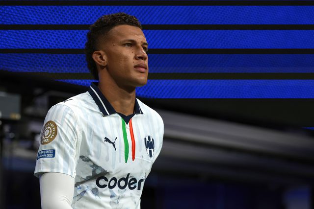 Deossa representa o Monterrey desde 2024