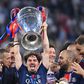 Vitinha a exibir a primeira Liga dos Campeões conquistada pelo PSG (FOTO IMAGO)