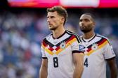 Leon Goretzka tem sido alvo de críticas na Alemanha