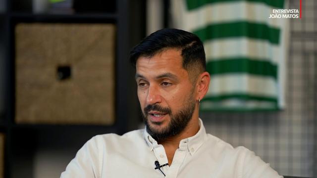 João Matos: «Bebi do Zézito e do Benedito»