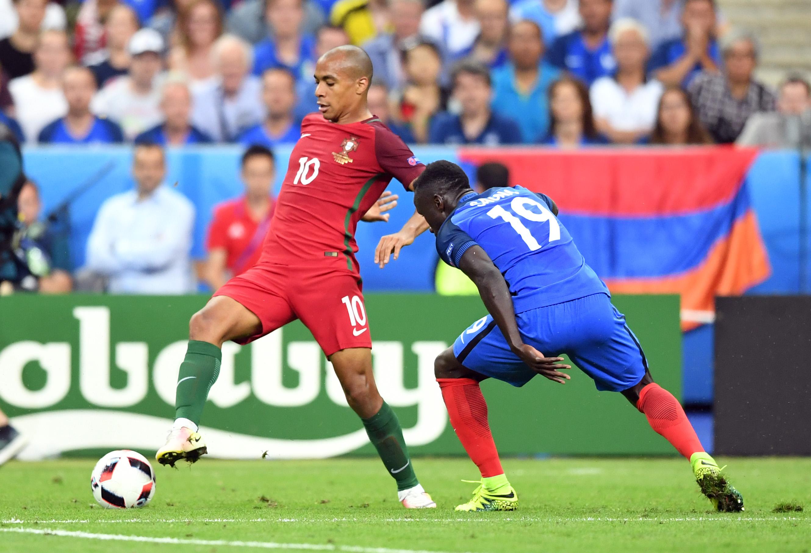 JOÃO MÁRIO: O médio tinha então 23 anos e nesse verão saiu do Sporting para o Inter de Milão. Jogou os sete jogos do Euro 2016, e em seis deles foi titular (foto: Miguel Nunes)