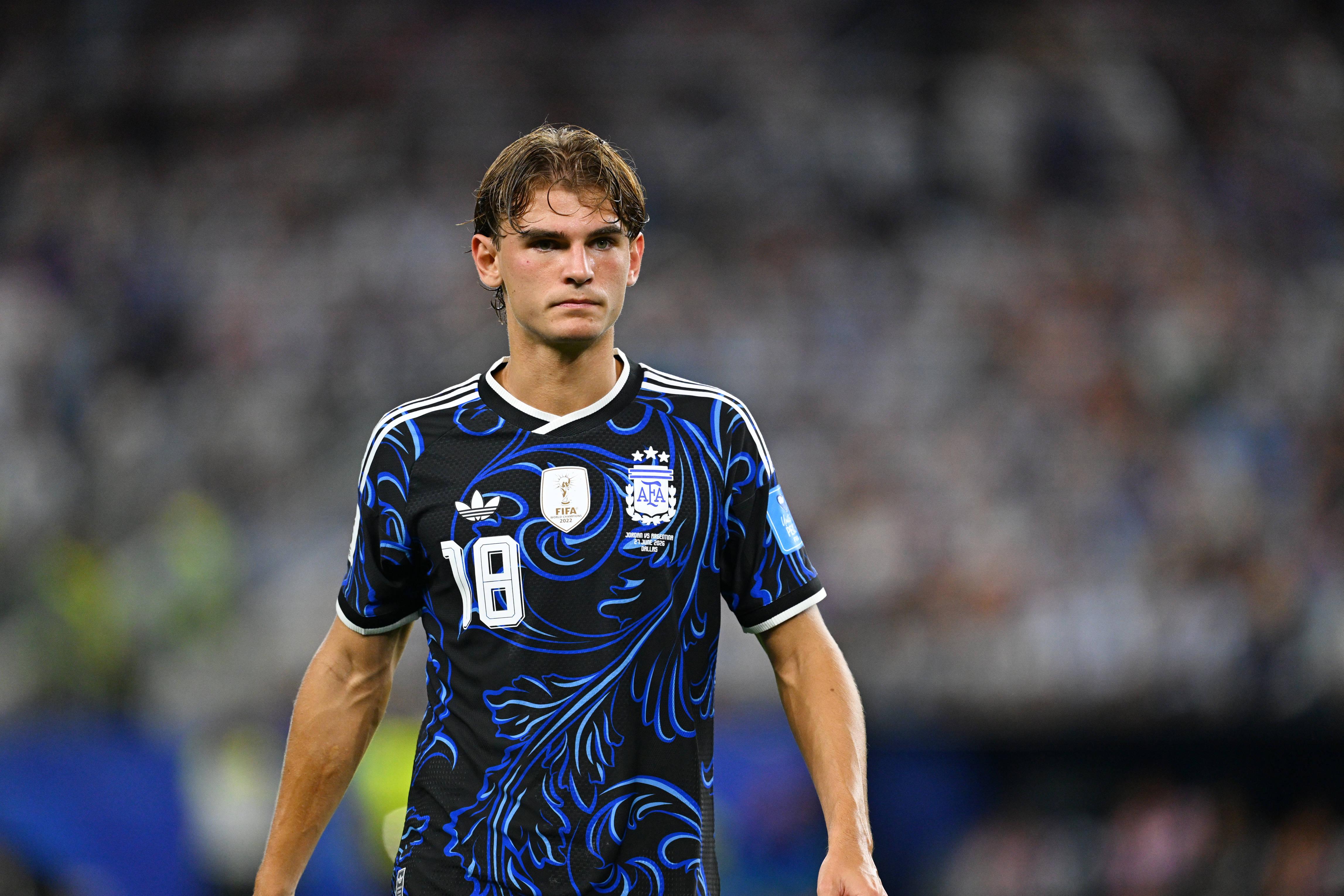 Nico Paz a representar a Argentina no Mundial