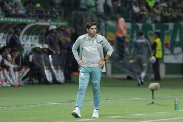 Abel Ferreira explica gesto polémico: «Não teve coragem»