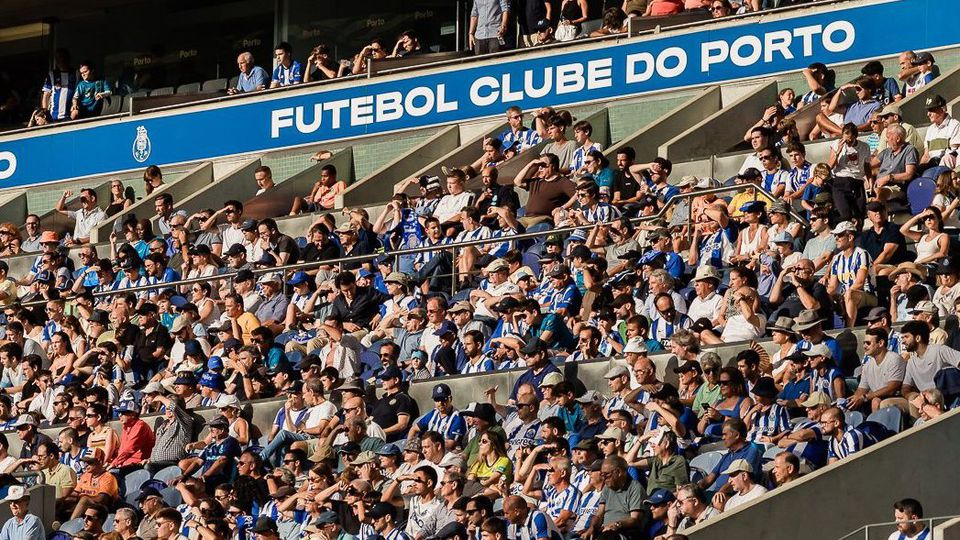 FC Porto bate Benfica e vence Prémio Assistências da Liga