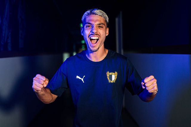 Oficial: Mathias de Amorim assina pelo Famalicão