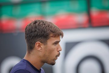 Acordo com Valladolid caiu e Tiago Araújo regressa ao Estoril