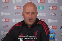 Slot fala sobre Darwin, Isak e... Diogo Jota