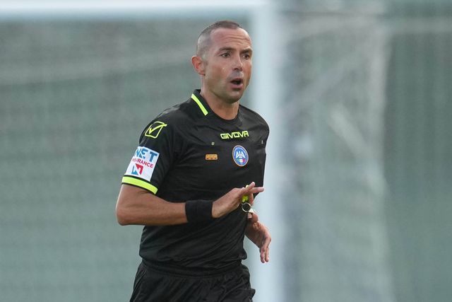 Conhecido o árbitro para o FC Porto-Nottingham Forest