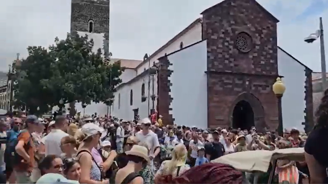 Alegado casamento de Ronaldo provoca loucura na Sé do Funchal