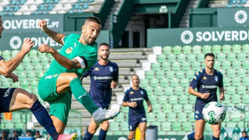 Rio Ave e Vizela empatam em teste com quatro golos