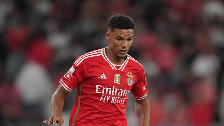 Alerta para Schmidt na defesa do Benfica