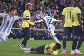 Fantástico livre de Messi dá vitória à Argentina diante do Equador (vídeo)