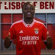 Benfica contrata defesa-central belga