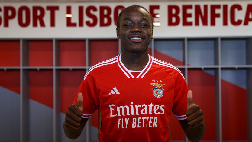 Benfica contrata defesa-central belga