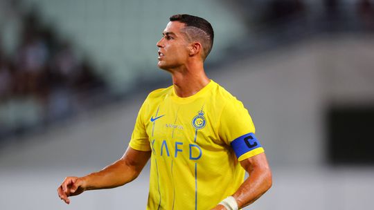 Al Nassr bate Al Raed (3-1) e Ronaldo marca golaço!