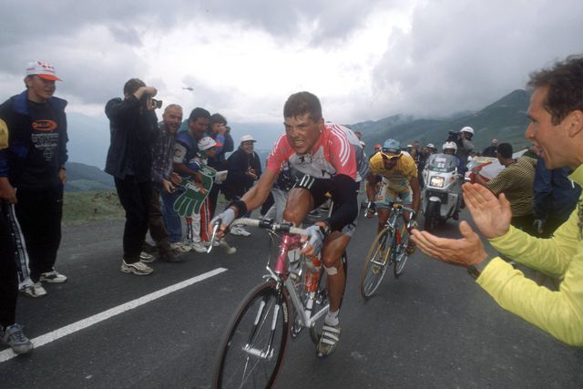 Vencedor do Tour confessa: «Estive à beira da morte, bebia uísque como se fosse água»