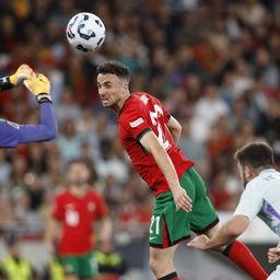 Destaques da Escócia: Angus Gunn perto do milagre na Luz