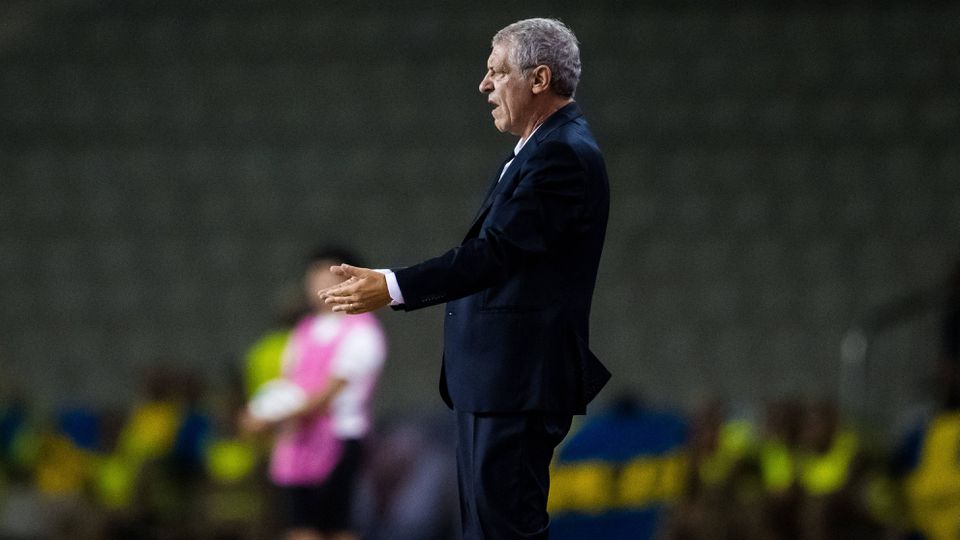 Fernando Santos volta a perder pelo Azerbaijão para a Liga das Nações